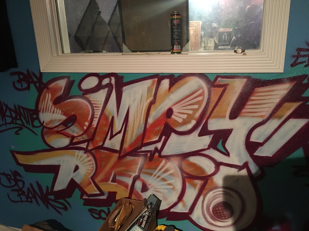SIMPLYRADIO ROOM ARTIFACT